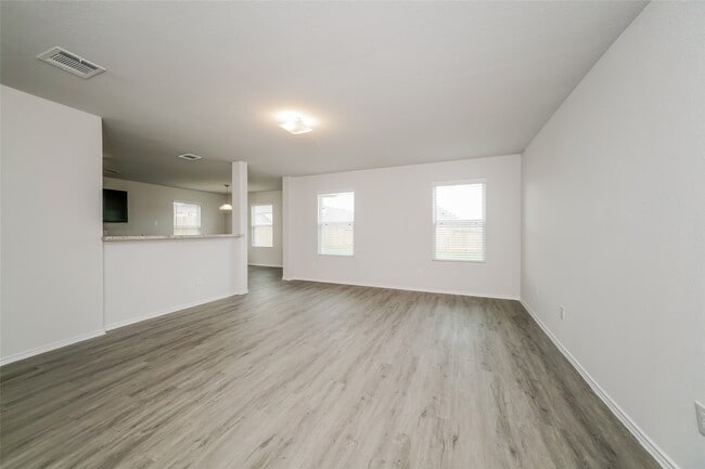 property at 305 Pronghorn Dr