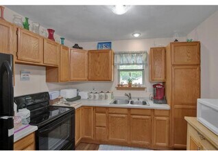 10561 North Rd, Unit 101 in Auburndale, WI - Building Photo - Building Photo