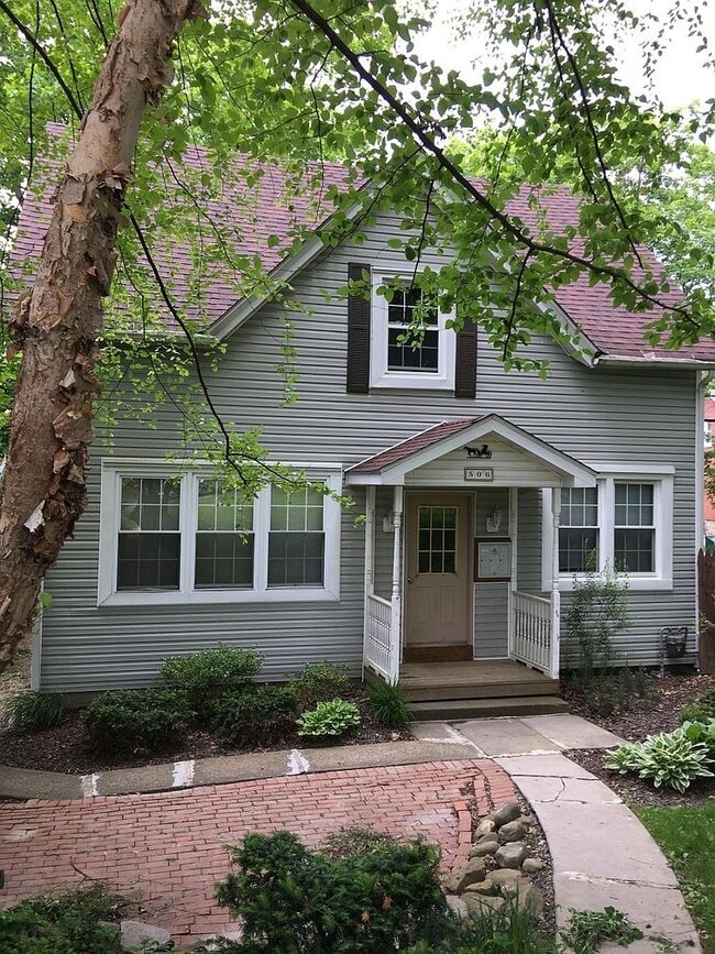 506 N McKean St, Unit 3