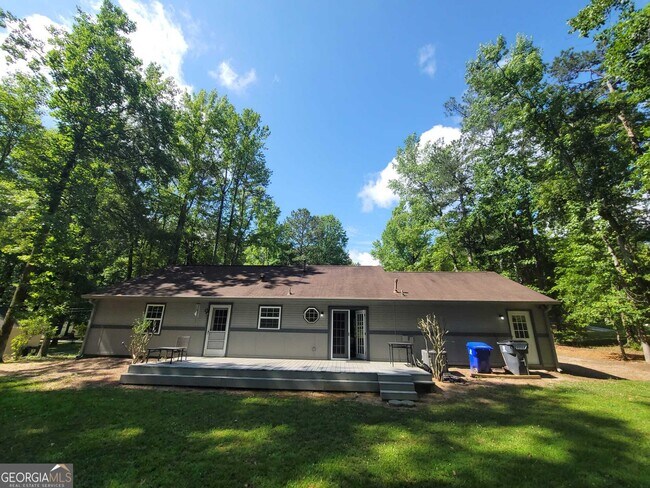 235 Winona Dr in Fayetteville, GA - Building Photo - Building Photo