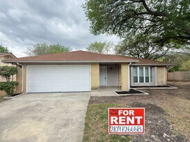 7506 Fairington Dr in San Antonio, TX - Building Photo