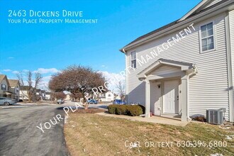 2463 Dickens Dr in Aurora, IL - Building Photo - Building Photo