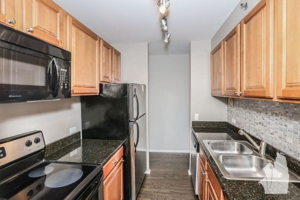 4334 N Hazel St in Chicago, IL - Building Photo