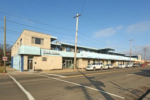 14700-14750 Plymouth Rd in Detroit, MI - Building Photo