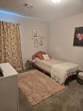 13059 Rolling Meadows Cir in Northport, AL - Foto de edificio - Building Photo
