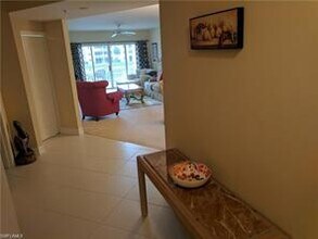 7814 Great Heron Way-Unit -203 in Naples, FL - Building Photo - Building Photo