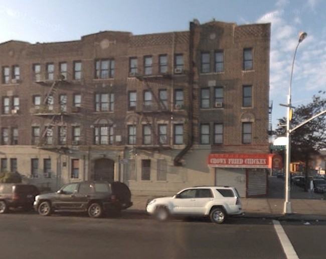 82-92 Rockaway Pky in Brooklyn, NY - Foto de edificio - Building Photo