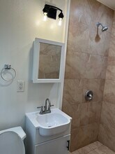 1333 Bennett Ave, Unit B in Long Beach, CA - Building Photo - Building Photo