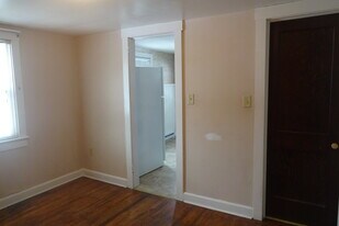 220 North St, Unit #2 in Chambersburg, PA - Building Photo