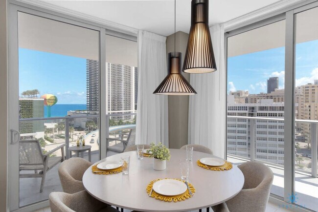 4010 S Ocean Dr in Hollywood, FL - Foto de edificio - Building Photo