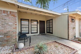 3426 Willowrun Dr in Austin, TX - Foto de edificio - Building Photo