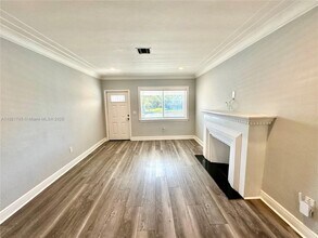 367 NW 153rd St in Miami, FL - Building Photo - Building Photo