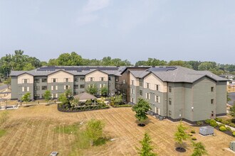 Packet Boat Landing Apartments in Lockport, NY - Building Photo - Building Photo