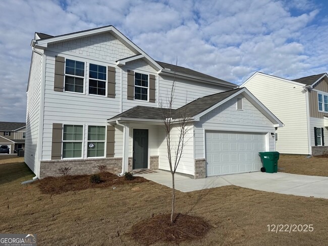 property at 487 Grand Magnolia St