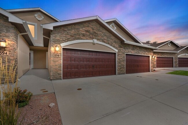 property at 698 Thimbleberry Point