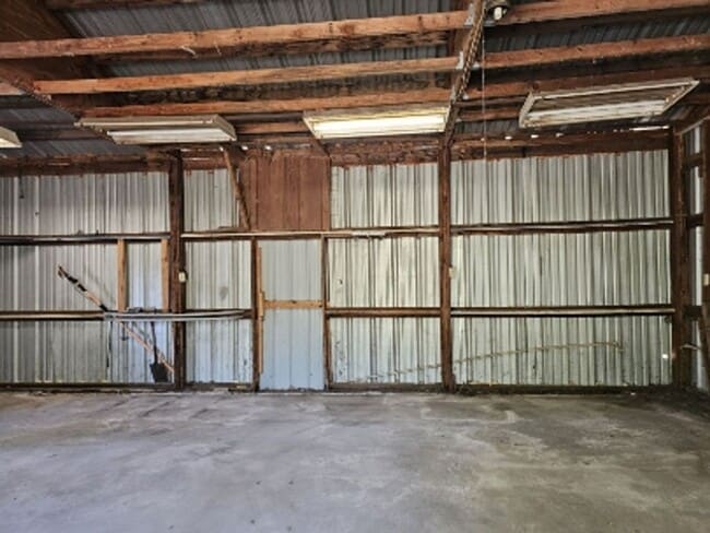 1107 Esma St in Greenville, TX - Building Photo - Building Photo