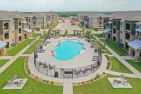 Lone Oak Apartments photo'