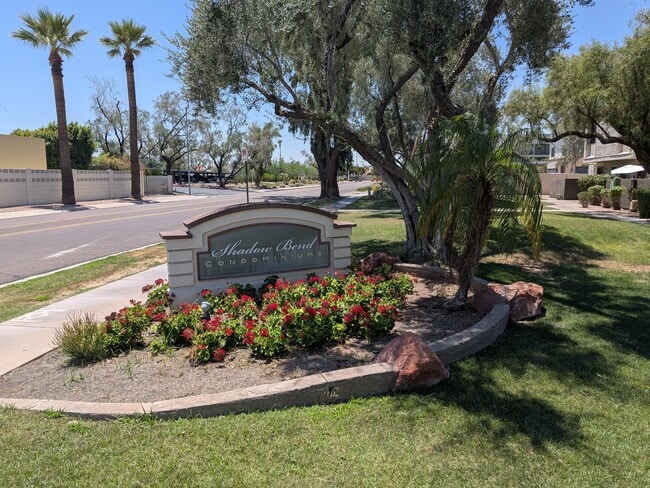 2938 N 61st Pl Unit 135, Unit 135 in Scottsdale, AZ - Foto de edificio - Building Photo