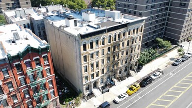 422 Saint Nicholas Ave in New York, NY - Building Photo - Building Photo