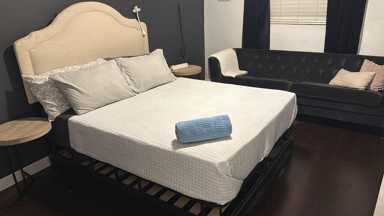 921 Orange Isle in Fort Lauderdale, FL - Building Photo