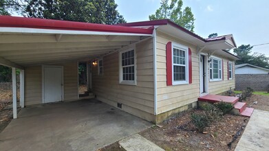 34 McDonald Dr in Barnwell, SC - Building Photo - Building Photo