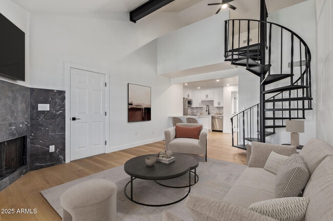 property at 4901 S Calle Los Cerros Dr