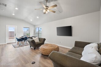 3705 Urbana Ave in Lubbock, TX - Building Photo - Building Photo