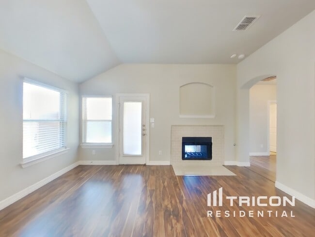 1504 Rosson Rd in Little Elm, TX - Building Photo - Building Photo