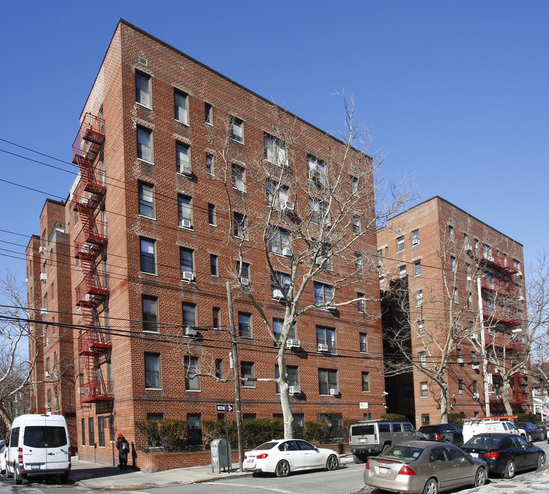 2680 E 19th in Brooklyn, NY - Building Photo