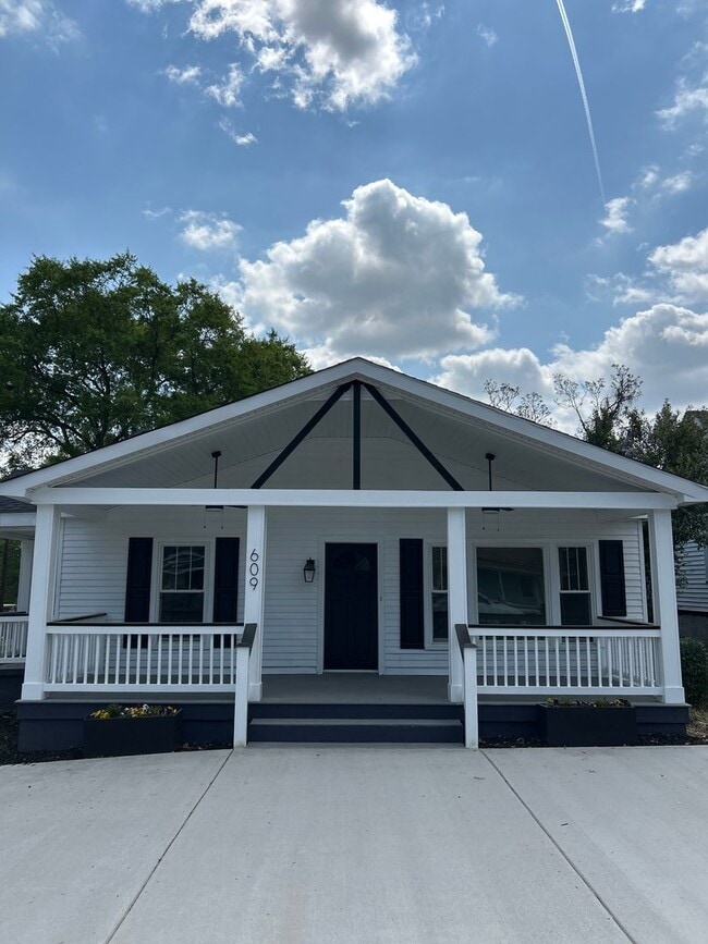 property at 609 Center St