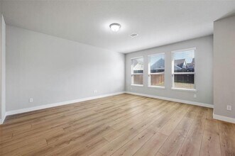 4136 Down Rush Dr in Royse City, TX - Building Photo - Building Photo