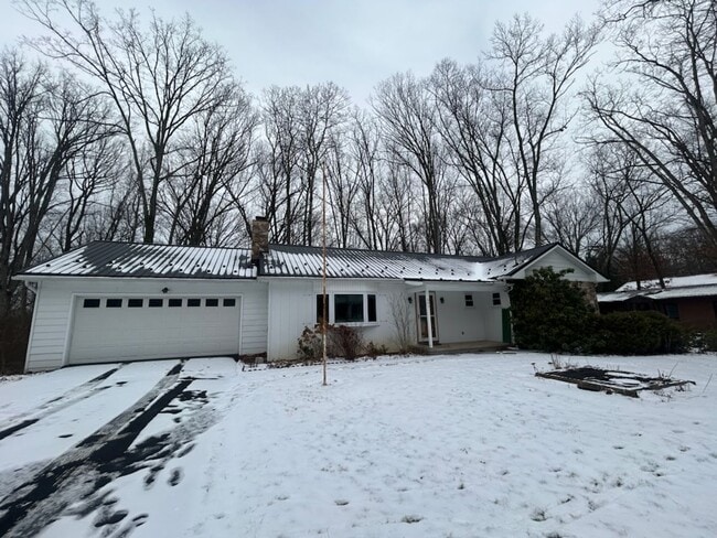 643 Wiltshire Dr in State College, PA - Building Photo - Building Photo