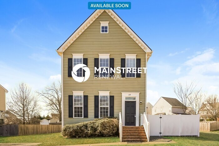109 Haywood Ln in Clayton, NC - Building Photo