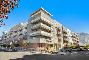 The Devon at University Place