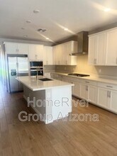 17350 W Valentine St in Surprise, AZ - Building Photo - Building Photo