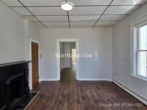 139 Oak St in Lewiston, ME - Building Photo - Building Photo