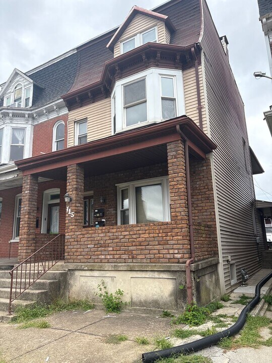 715 Pennsylvania Ave in York, PA - Foto de edificio