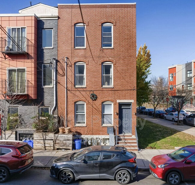 property at 1782 Frankford Ave