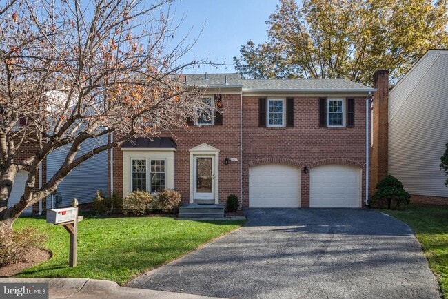 property at 6 Campbell Ct