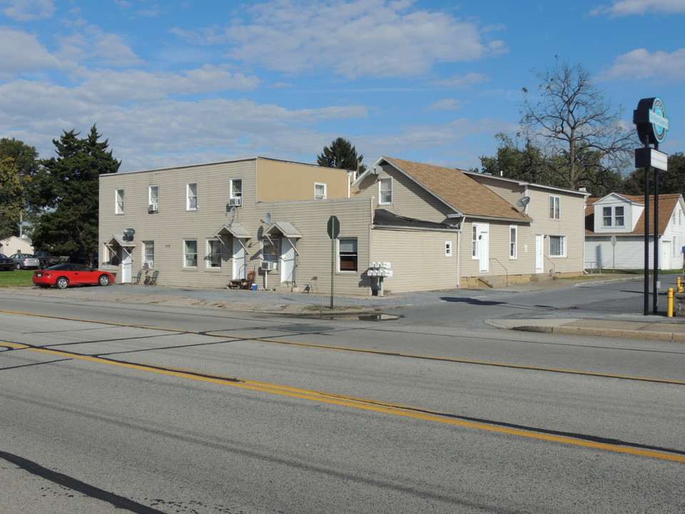 672 2nd St in Highspire, PA - Building Photo