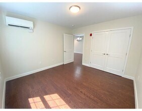 65 Central St-Unit -1 in Georgetown, MA - Building Photo - Building Photo