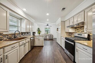 1610 Lexington Dr in Garland, TX - Building Photo - Building Photo
