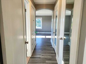 12990 Lincoln Way W in Massillon, OH - Building Photo - Building Photo