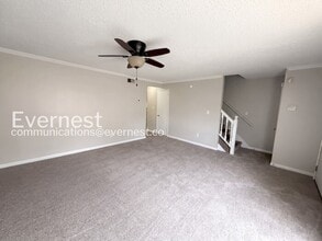 335 Jamestown Manor Dr in Gardendale, AL - Building Photo - Building Photo