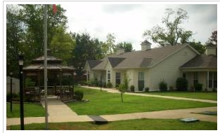 Mountain Lodge Apartments in Mountain View, AR - Foto de edificio - Building Photo