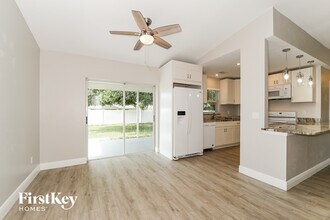 161 Kamal Pkwy in Cape Coral, FL - Building Photo - Building Photo