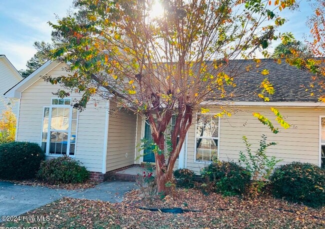331 Lake Rd
