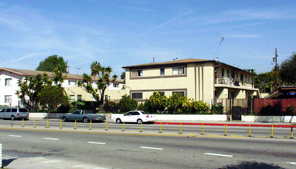 2029-2031 20th St in Santa Monica, CA - Building Photo