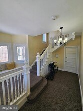 912 Riverside Ave. in Trenton, NJ - Foto de edificio - Building Photo