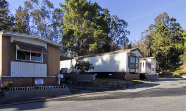 Summerhill Mobile Home Park in Salinas, CA - Building Photo - Building Photo